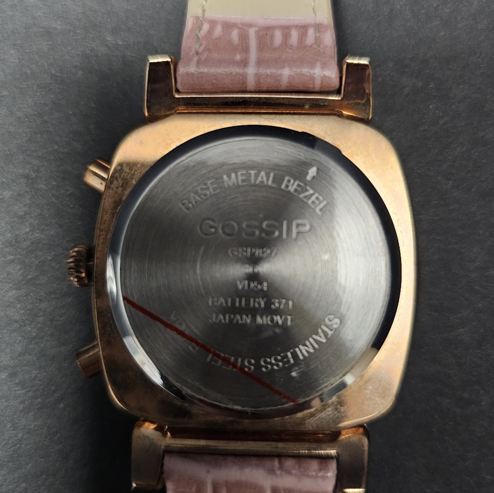 Watch - Picture 3 of 7